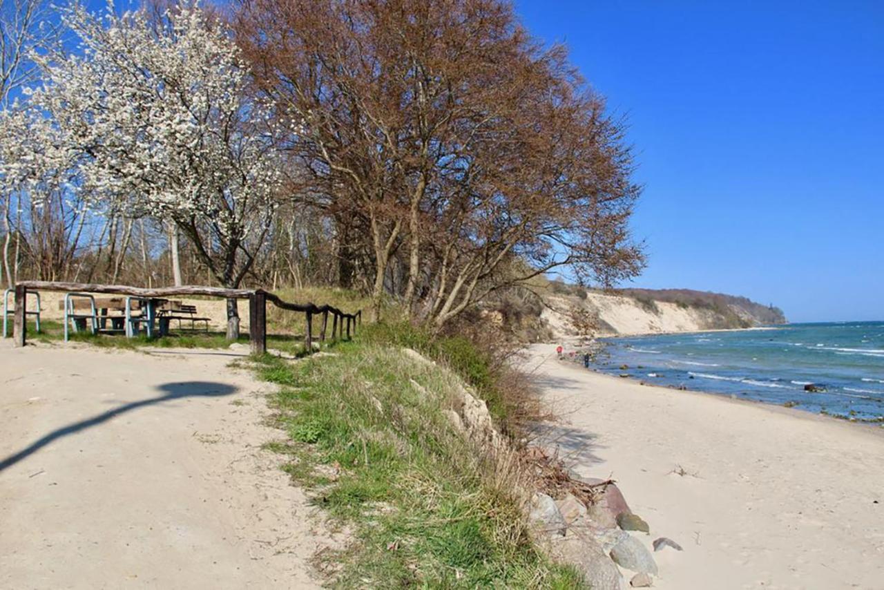 Holiday home Haus Krabbe Mit Strandkorb Inkl Goehren (Ruegen)